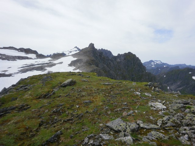 Til Nøre Snarhornet III