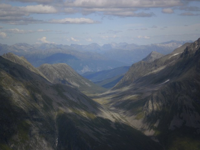 Zoombilder frå Jakta II